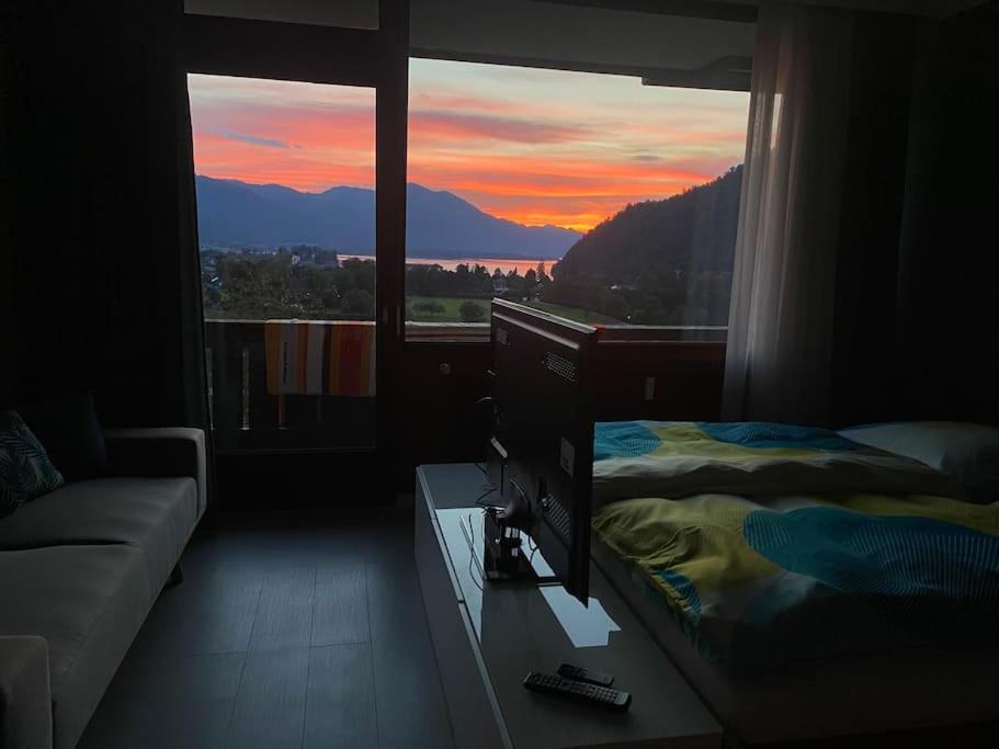 Schoene Ferienwohnung Mit Wolfgangseeblick Strobl Exteriör bild